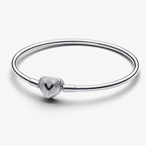 Pandora Radiating Heart Clasp Silver Bangle Bracelet